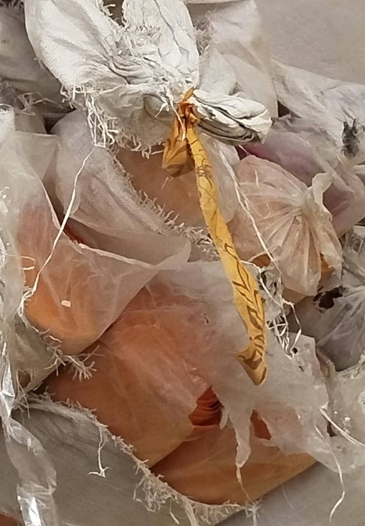 TELA DE COLCHON, 2.40M (94") DE ANCHO, 100% POLIESTER. (E7212-1)