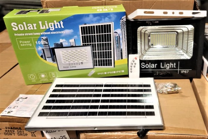 LÁMPARA SOLAR, MODELO: JBP-300W, 130 LEDS CON BATERÍA DE 4000MAH