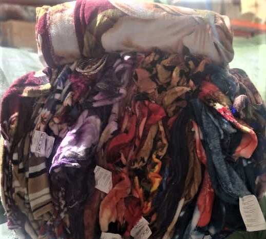 MANTA, COMPOSICIÓN 100% POLIÉSTER, MARCA MI HOGAR D´LUXE HM-11632-1