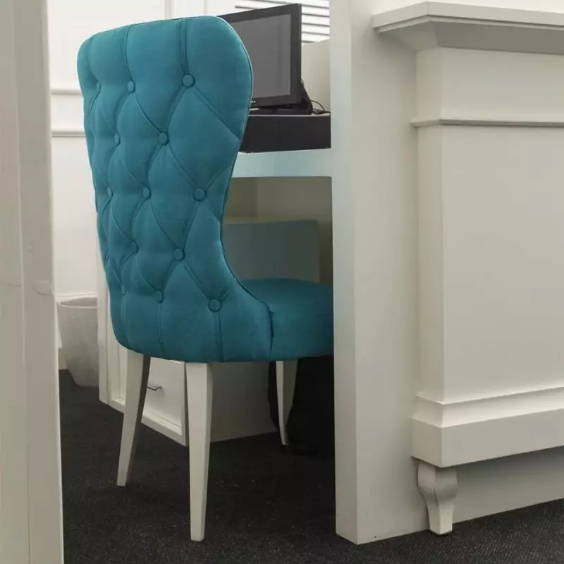 Sillas, Banquetas y Puffs